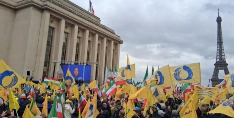 فرانس إنفو- أفشين علوي عبر: الشعب يرفض العودة لدكتاتورية الماضي والنظام الإيراني يخشى المقاومة أكثر من القصف،