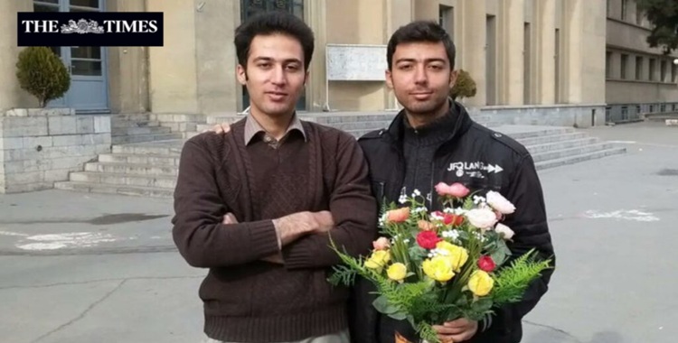 شاب يهزم آلة القمع النظام الایراني و هوعلى حافة الإعدام