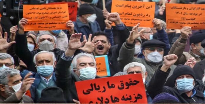 إنه بمثابة إعلان صريح لإفلاس نظام الملالي فکريا وشعبيا