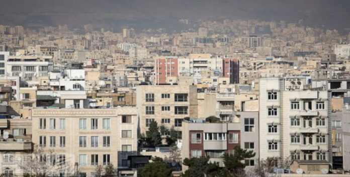 ایران... من انهيار الحياة المستقلة إلى تمدد العشوائيات