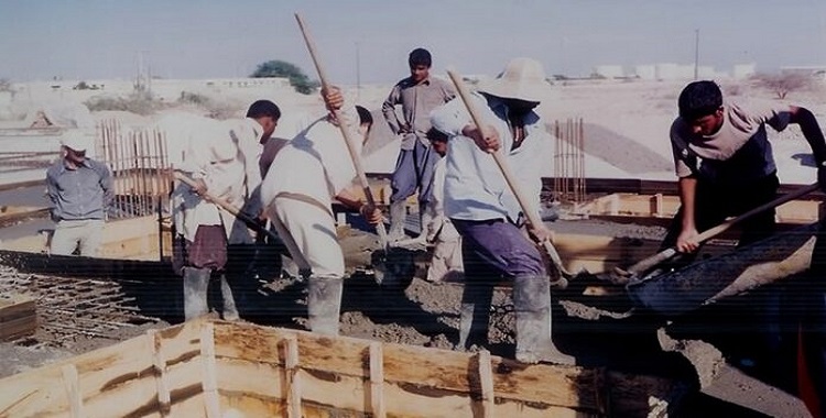 على مدى العقود الأربعة الماضية، لم يعد يوم العمال العالمي في إيران 