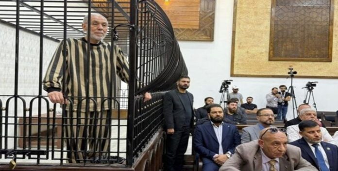بدء محاكمة “مفتي البراميل” أحمد حسون في دمشق بتهم ارتكاب جرائم حرب والتحريض ضد أبناء الشعب السوري