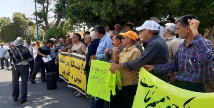 ایران... وسط تفاقم الأزمة المعيشية، احتجاجات متصاعدة للعمال والكوادر الطبية في شوش ويزد