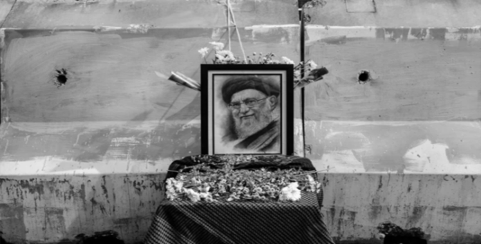 تاون هول: مراسم تشييع خامنئي لن تغير حقيقة إرثه السياسي