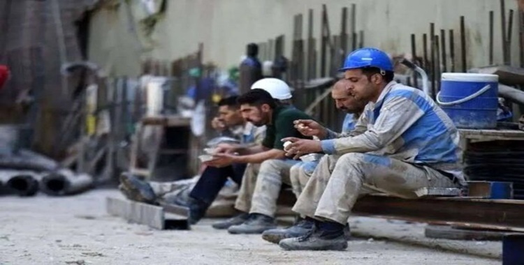 إيران.. تفاقم الازمة الاقتصاریة مع مغادرت مليون عامل سوق العمل و البطالة الحقيقية خمسة أضعاف الأرقام الرسمية