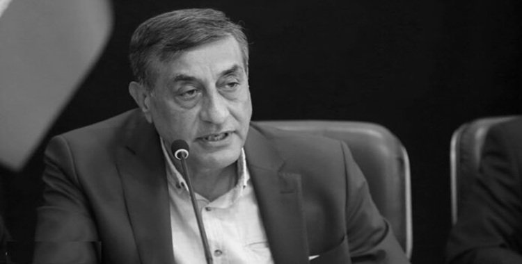 نائب بزشكيان يعترف: الحصار البحري الأمريكي يعجز النظام الإيراني عن استيراد البنزين
