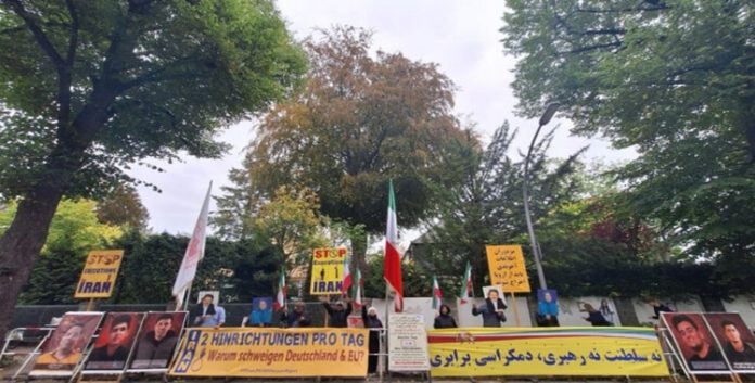 تجسیدن لصوتاً موحداً استمرار اليوم الـ210 لاعتصام برلين: حراك دولي واسع لأنصار المقاومة الإيرانية تنديداً بإعدامات في إيران