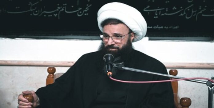 إيران.. مقتل الملا ياسر طاهري رجل الدين الموالي للنظام في مدينة ساري