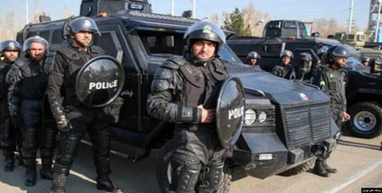 إيران.. خشية اتساع الانتفاضة تشديد للقمع واستنفار أمني شامل